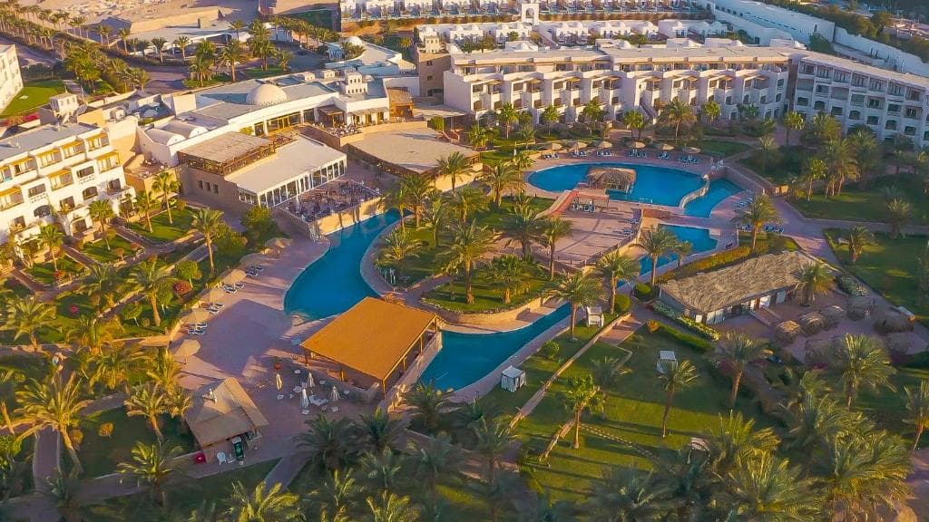 Fort Arabesque - The Beach Resort - 17