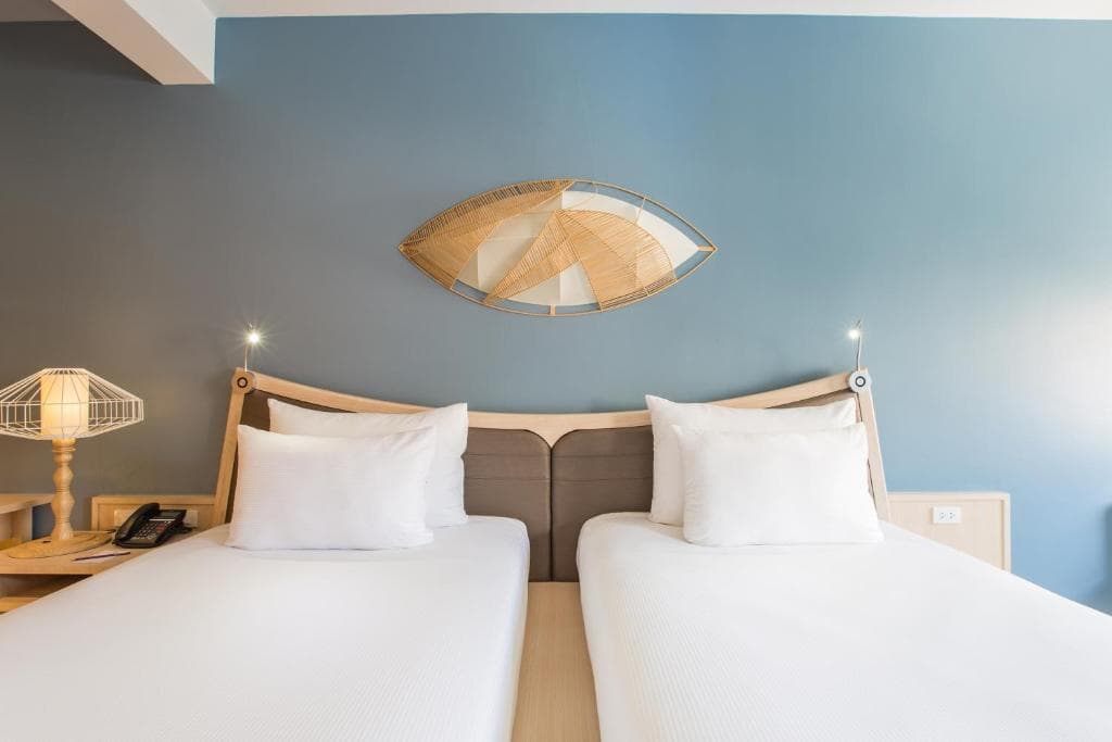 Hotel Beyond Patong - 16