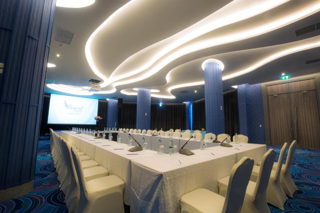 Hotel Beyond Patong - 22