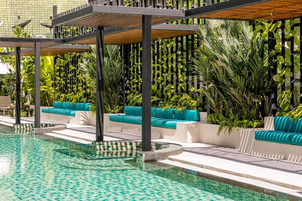 Outrigger Surin Beach Resort - 7