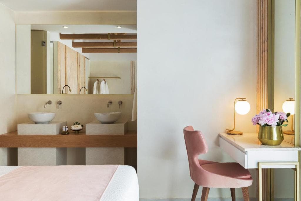 Mirabile Luxury Suites - 45