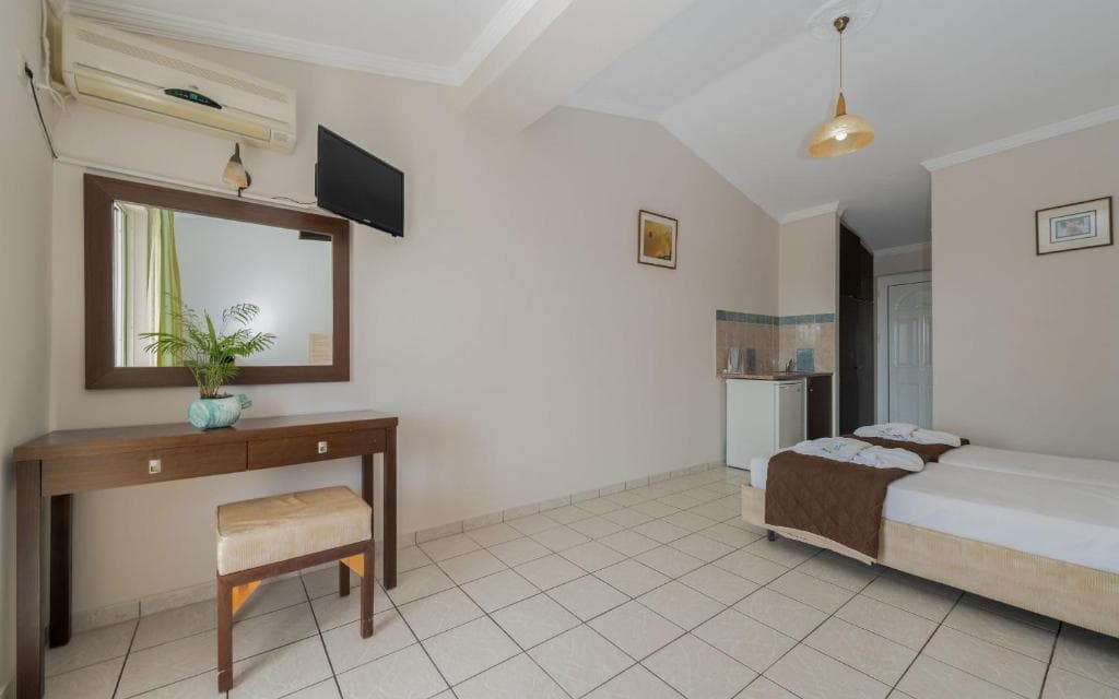 Cronulla Hotel - 36