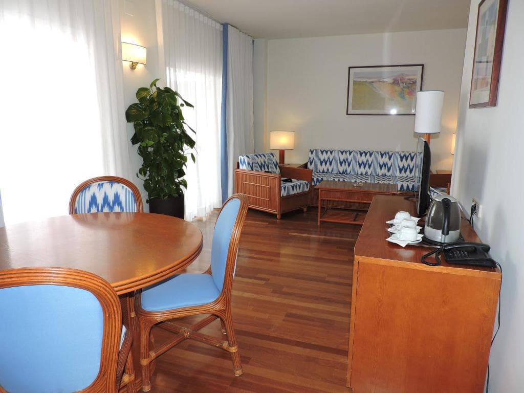 Barcelona - Estival Park Hotel - 17