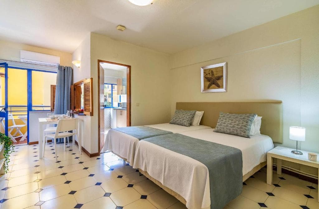 Rio Apartments - 3