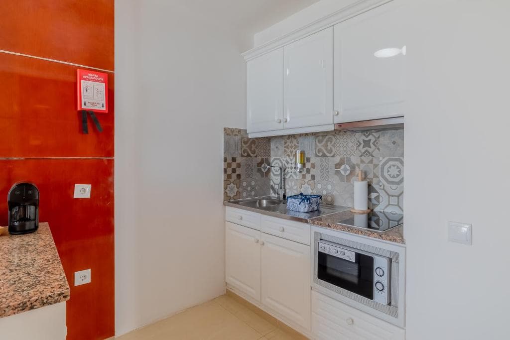 Monicca Collection Suites & Residences - 15