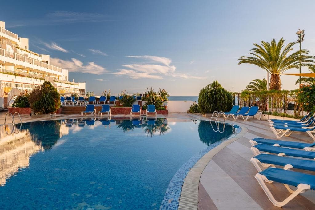 Monicca Collection Suites & Residences - 27