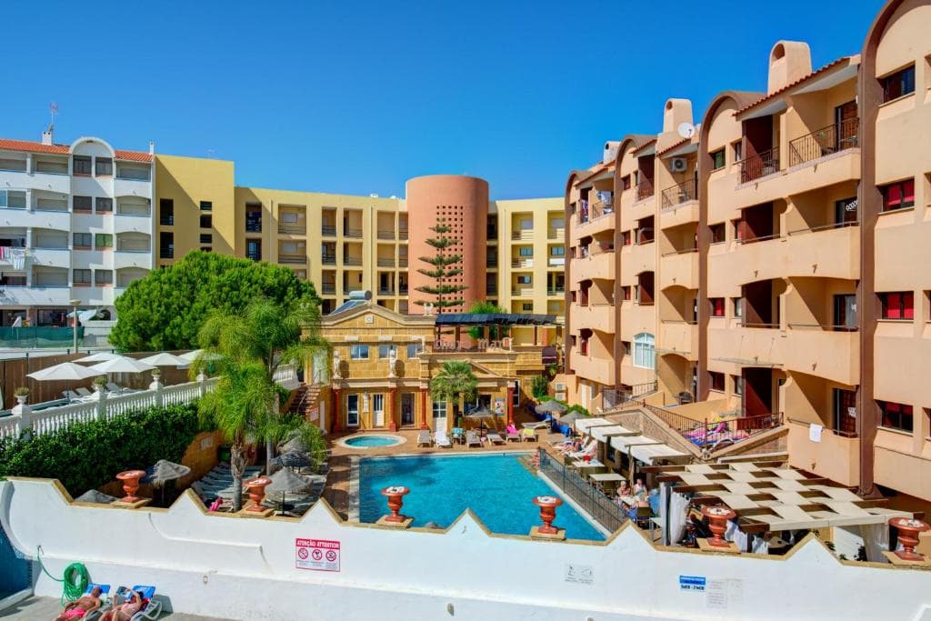 Choromar Apartments - 1