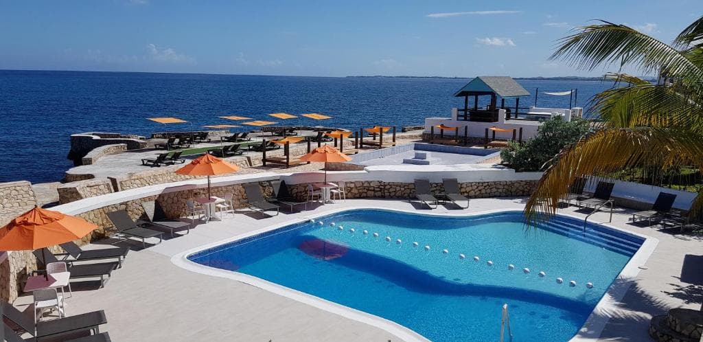 Samsara Cliff Resort & Spa - 1