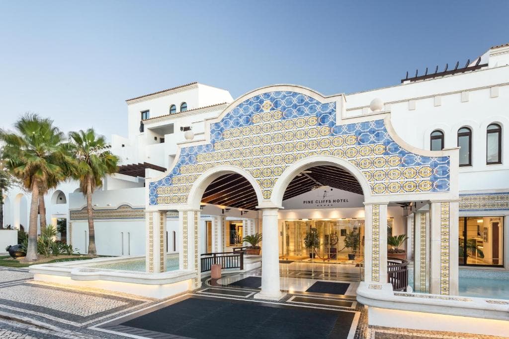 Pine Cliffs Hotel, a Luxury Collection Resort - 5