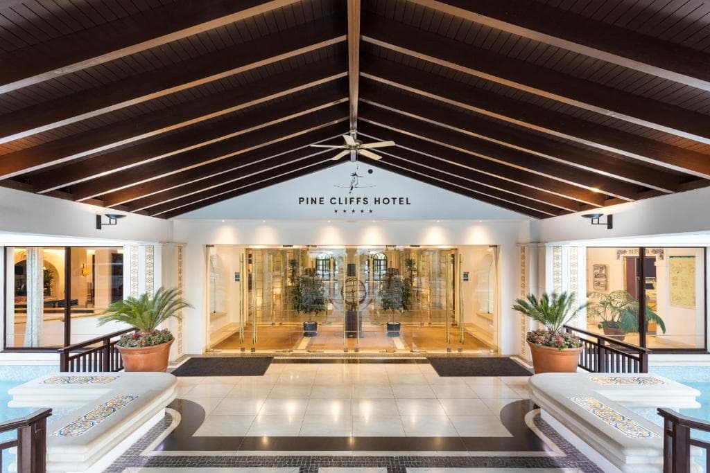 Pine Cliffs Hotel, a Luxury Collection Resort - 8