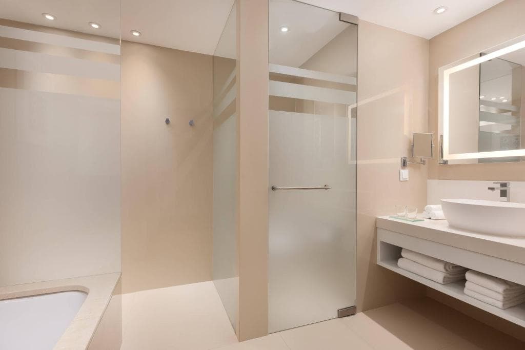 Pine Cliffs Hotel, a Luxury Collection Resort - 20