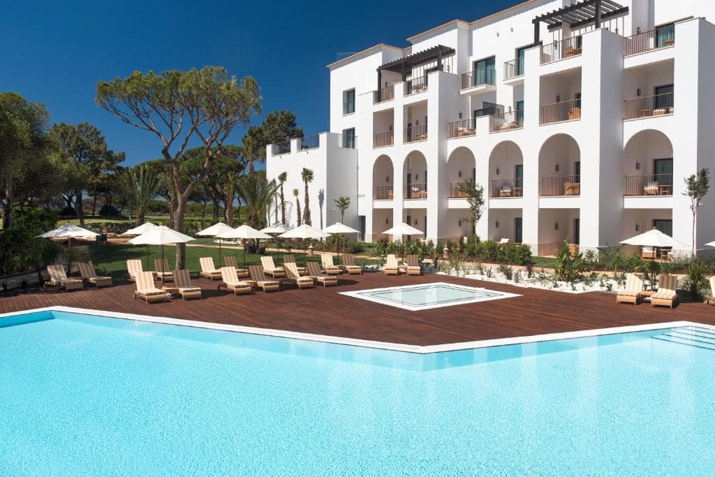 Pine Cliffs Ocean Suites - 1