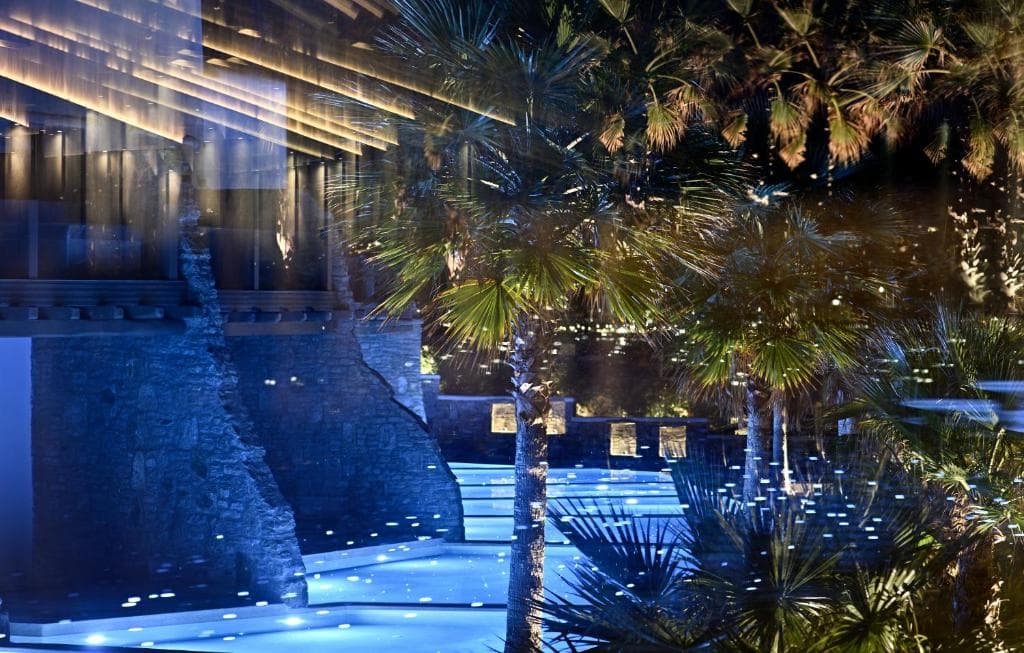 Aeonic Suites & Spa - 37
