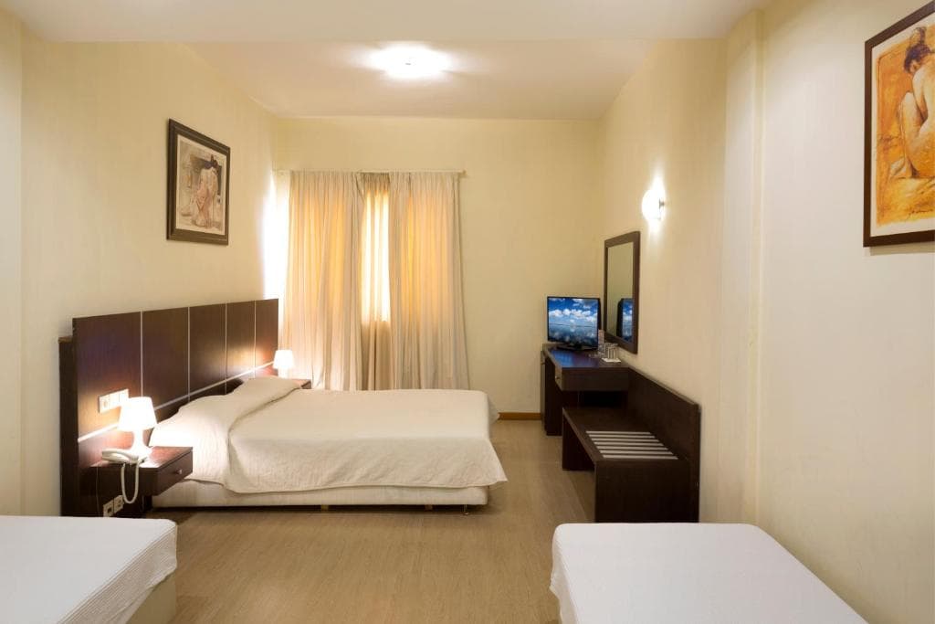 Blue Sea Hotel Alimos - 17