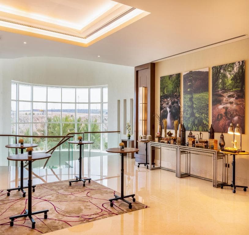 Crowne Plaza Muscat OCEC - 37