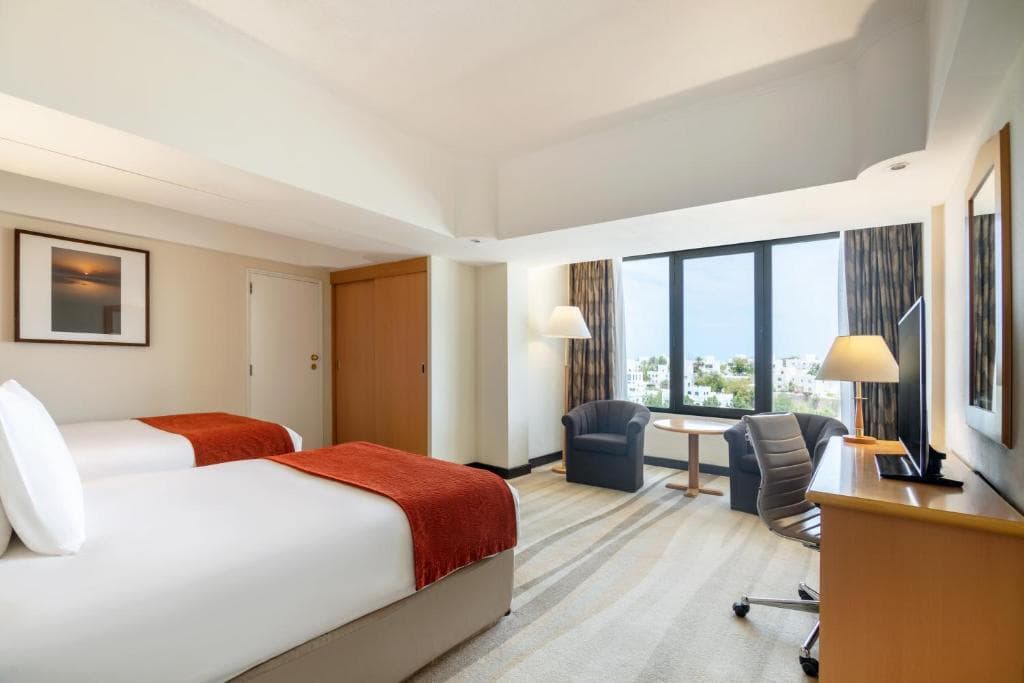 Crowne Plaza Muscat - 5