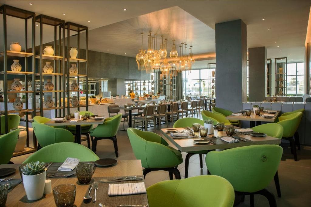 Novotel Muscat Airport - 38