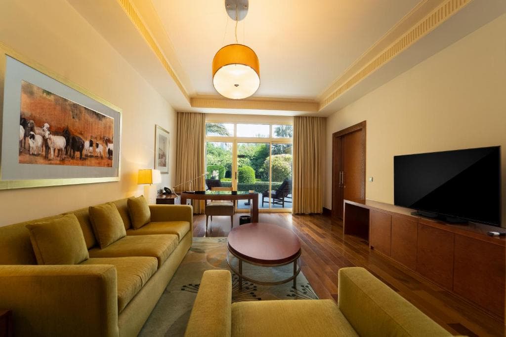 Grand Hyatt Doha Hotel & Villas - 5