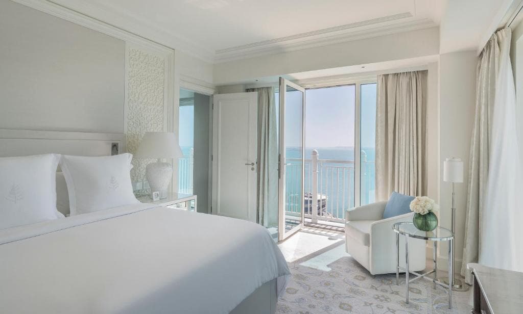 Four Seasons Hotel Doha - 11