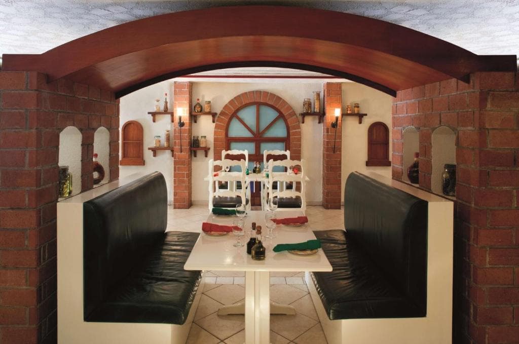 Radisson Blu Hotel Doha - 5
