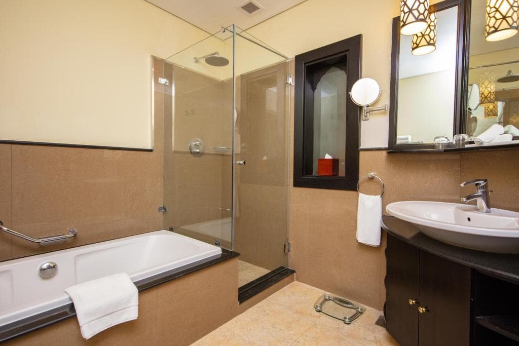 Radisson Blu Hotel Doha - 29