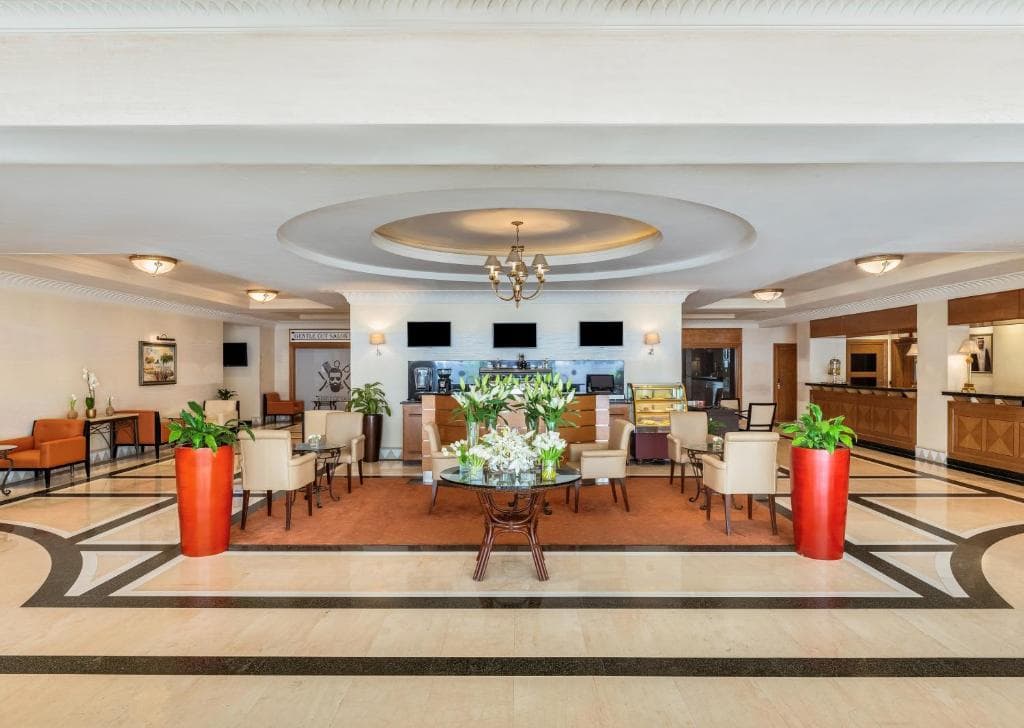 Movenpick Hotel Doha - 2