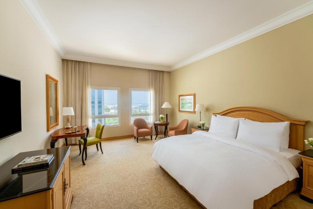Movenpick Hotel Doha - 4