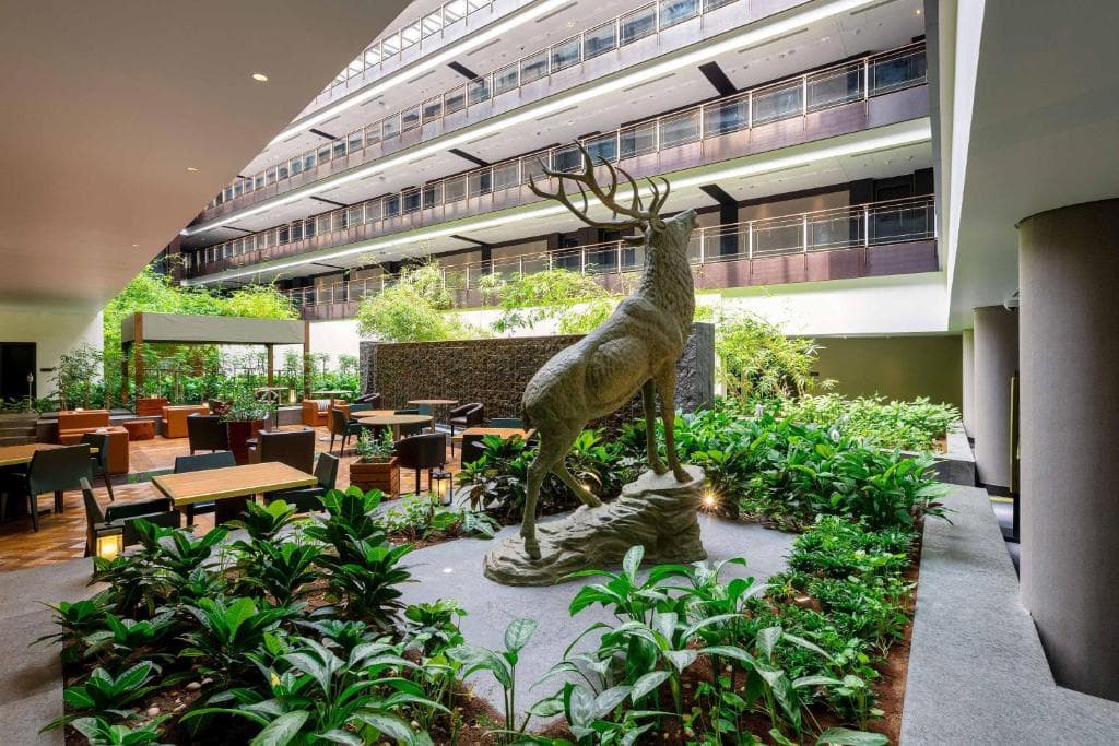 The Westin Doha Hotel & Spa - 8