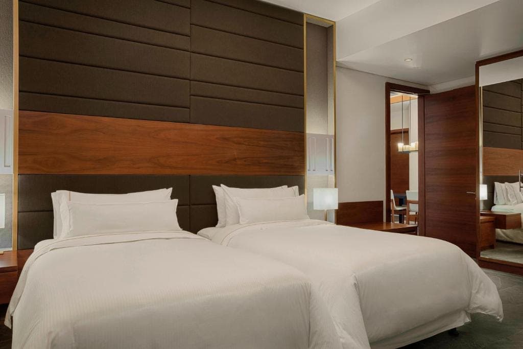 The Westin Doha Hotel & Spa - 26