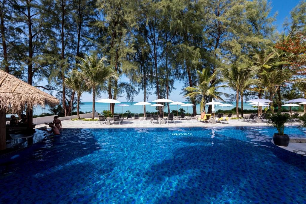 X10 Khaolak Resort - 12