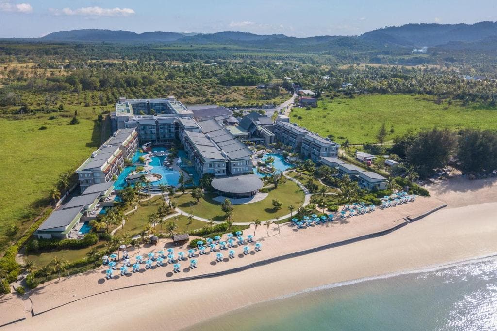 Le Meridien Khao Lak Resort & Spa - 3