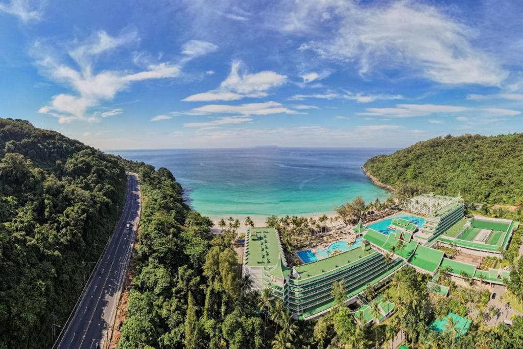 Le Meridien Phuket Beach Resort - 4