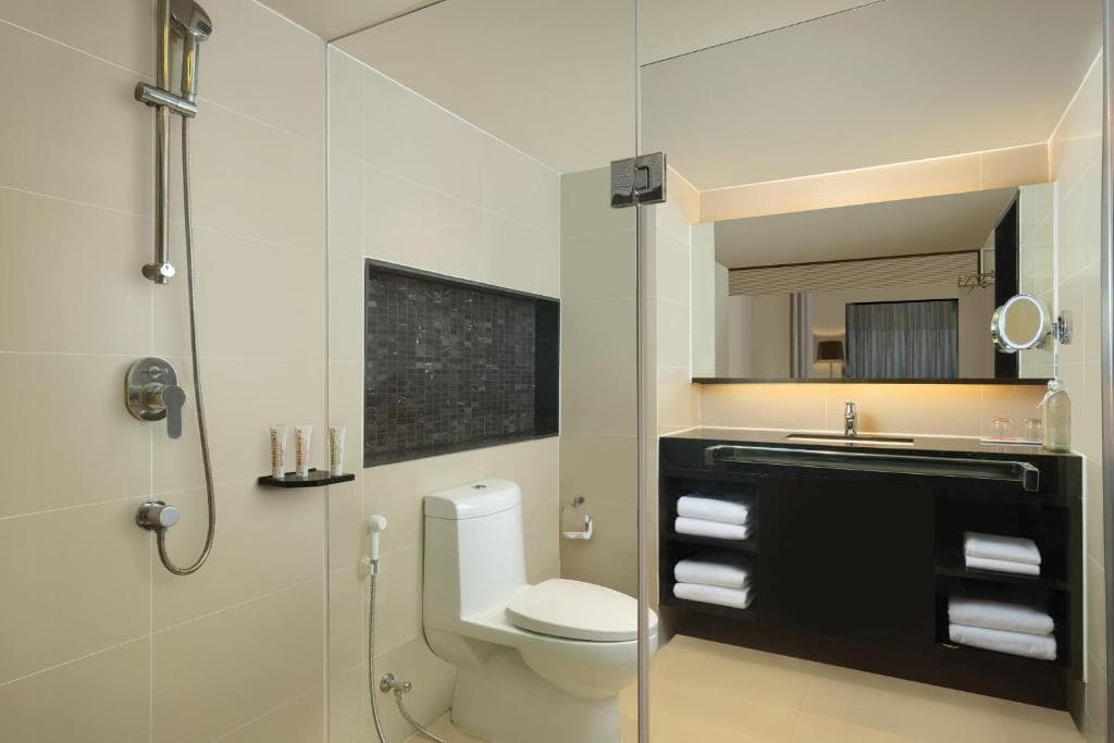 Le Meridien Phuket Beach Resort - 43