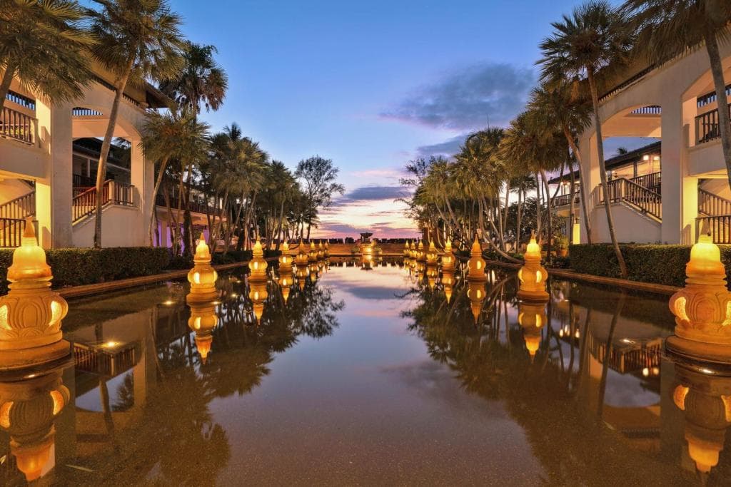 Marriott's Phuket Beach Club - 5