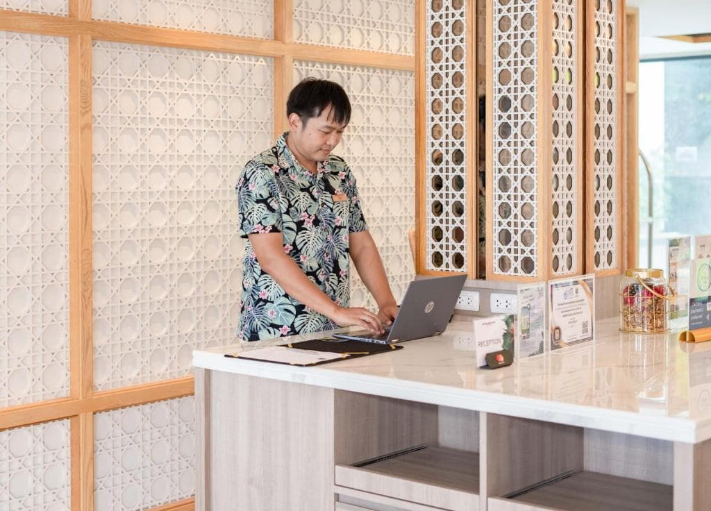 SKYVIEW Resort Phuket Patong Beach - 15