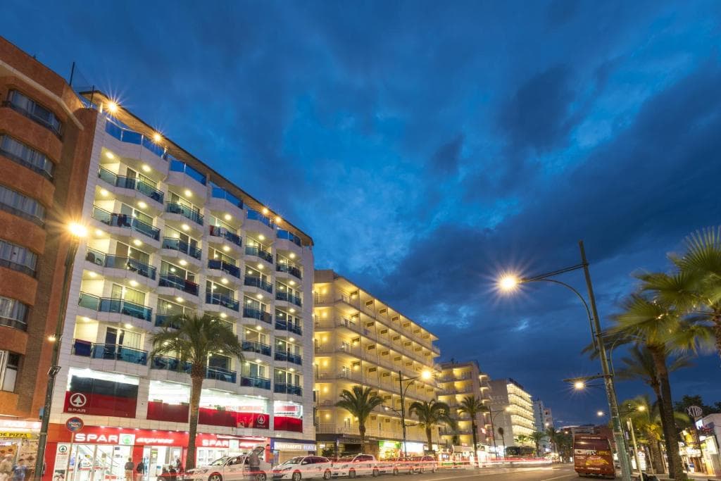 Barcelona - Blau Apartments - 68