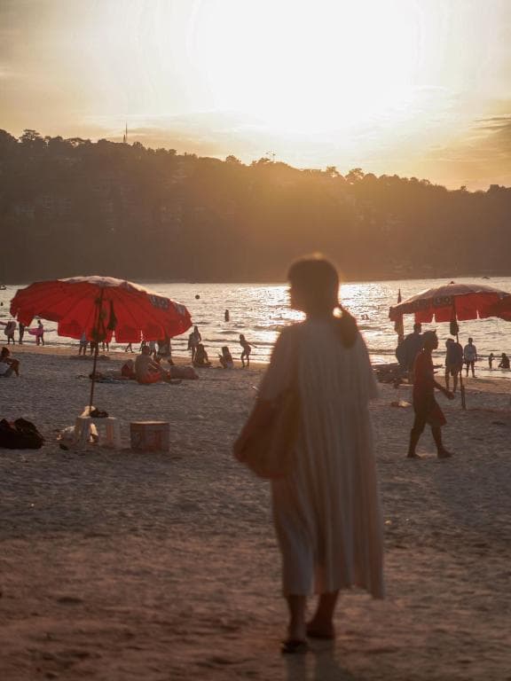 Anona Beachfront Phuket Resort - 7