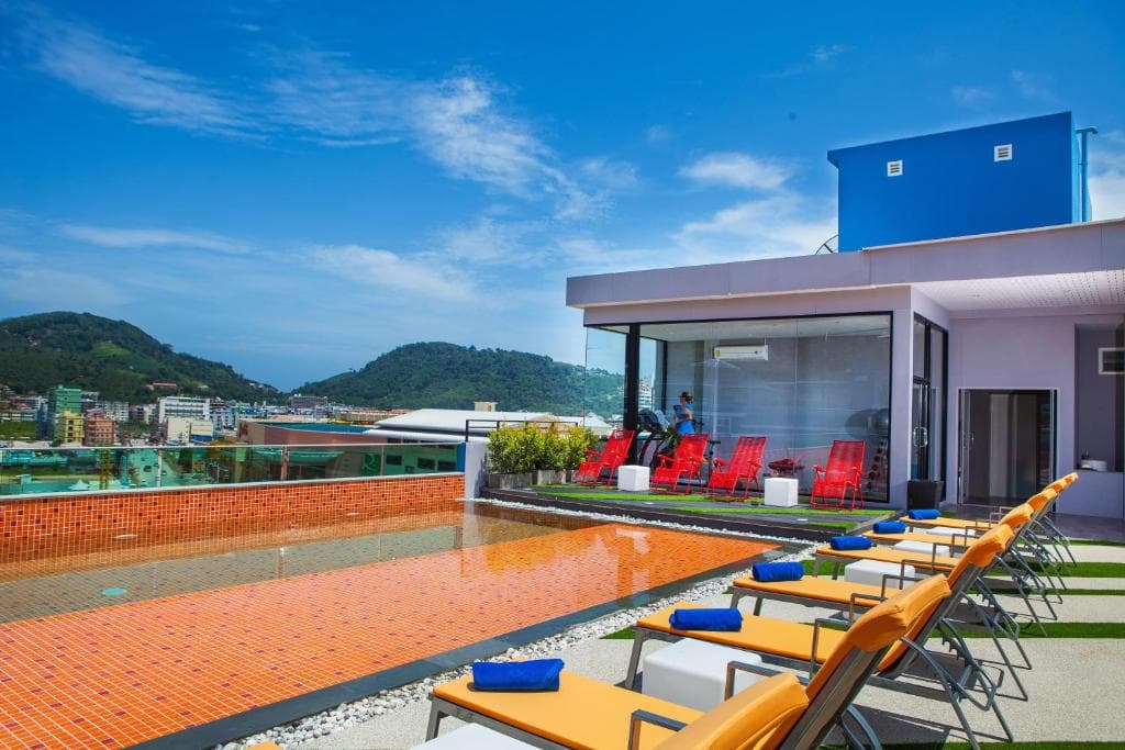 Hotel The Crib Patong - 28