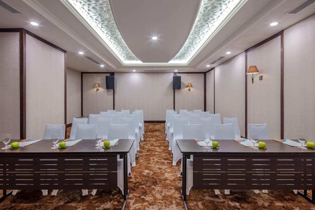 Melia Vinpearl Danang Riverfront - 11