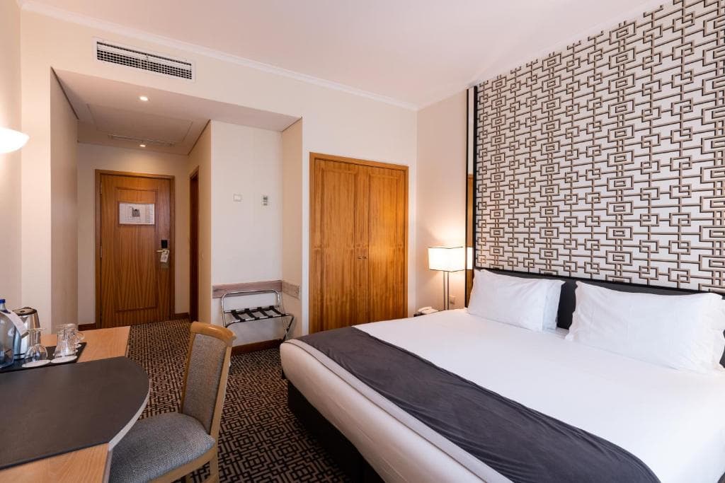 Hotel Mundial - 11