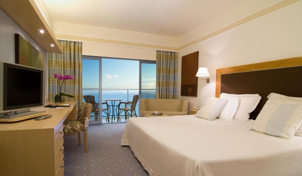 Pestana Carlton Madeira Premium Ocean Resort - 12