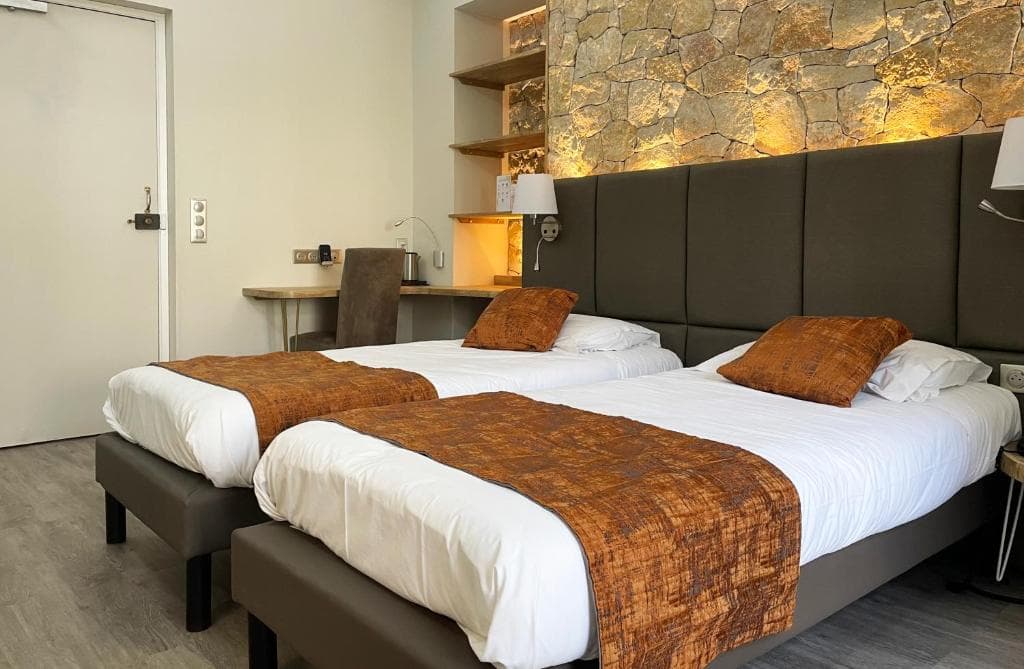 Hotel Busby - 5