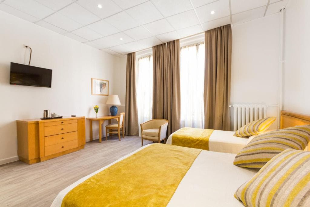 Hotel Busby - 26