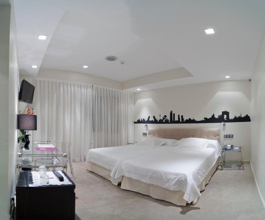 Hotel Madrid Santo Domingo - 36