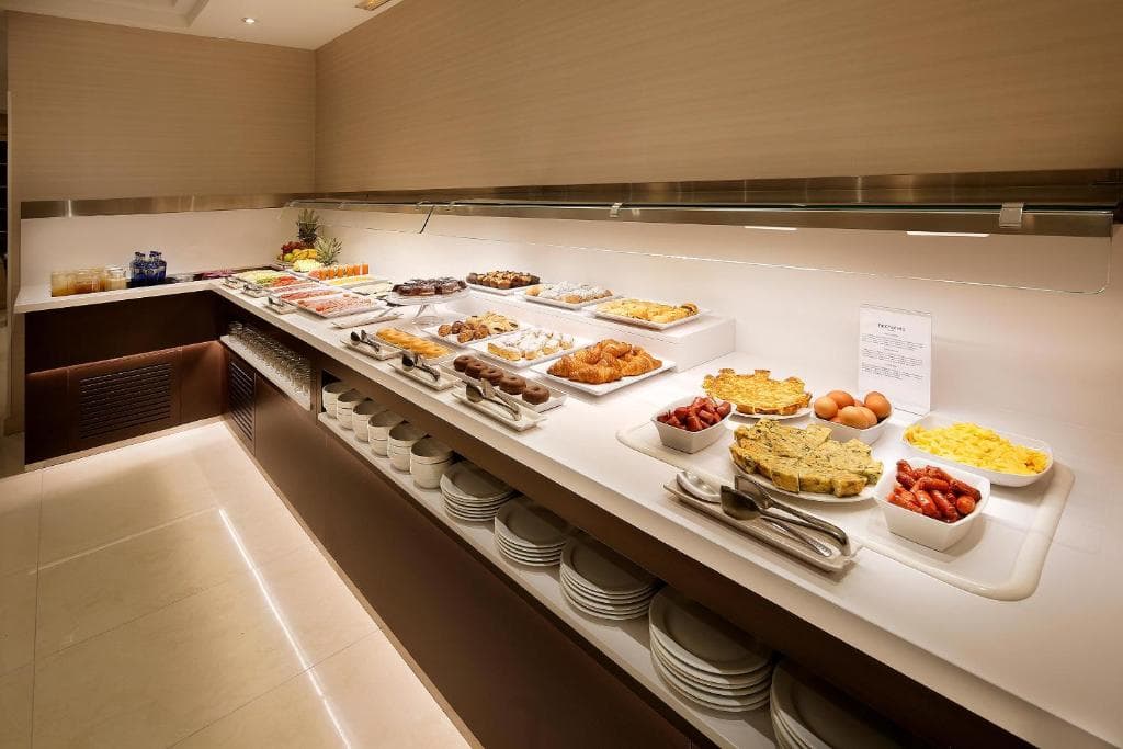 HCC Taber Hotel - 30