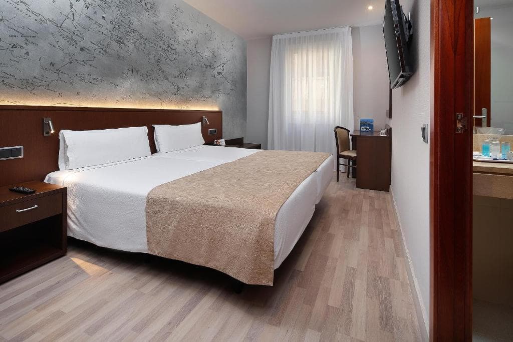 HCC Taber Hotel - 45