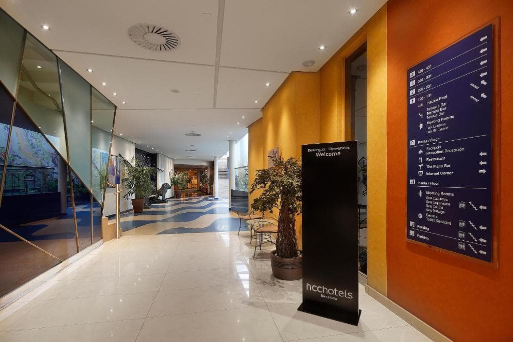 HCC Montblanc Hotel - 10