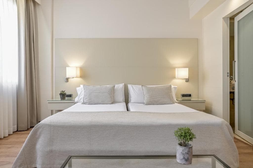 Aparthotel Mariano Cubi - 19