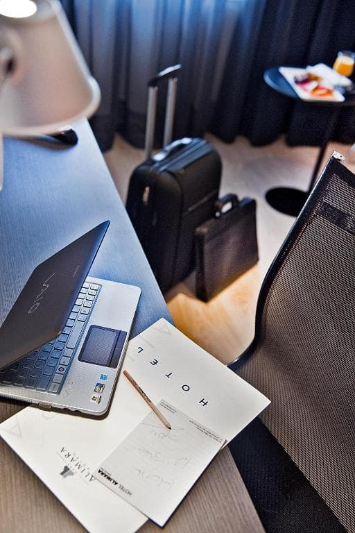 Alimara Barcelona Hotel - 16