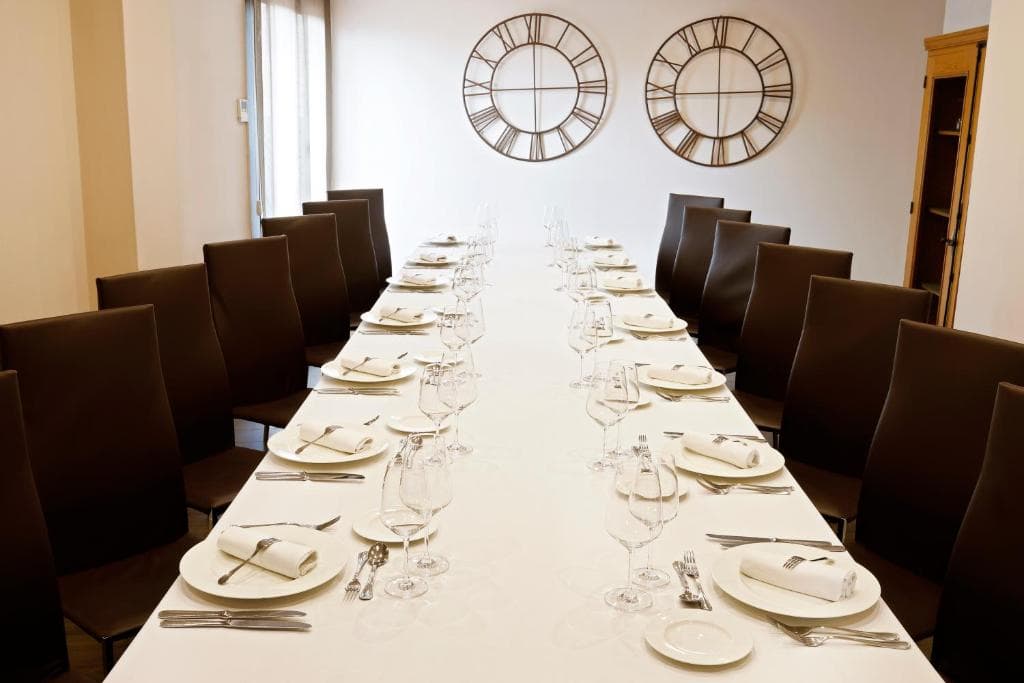 Alimara Barcelona Hotel - 34